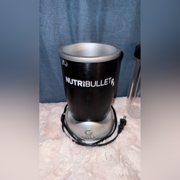 NutriBullet Rx NB-301 HighSpeed Blender 1700W Includes Extra Accessories, Tested - Picture 12 of 16